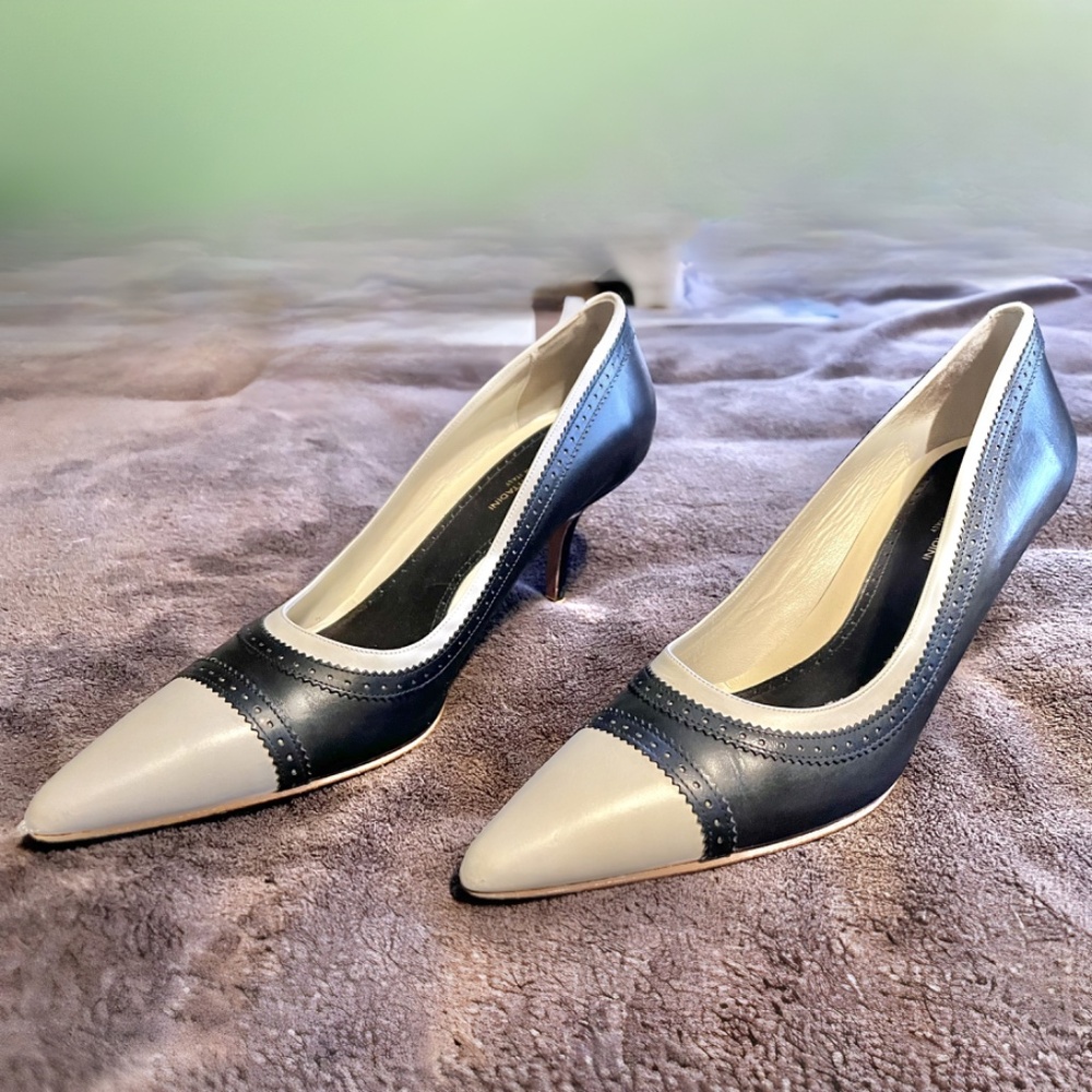 ADRIENNE VITTADINI Leather High Heels